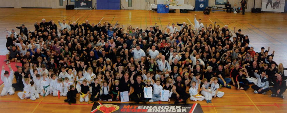Magic of Martial Arts MAA-I Benefiz Superseminar in Koblenz