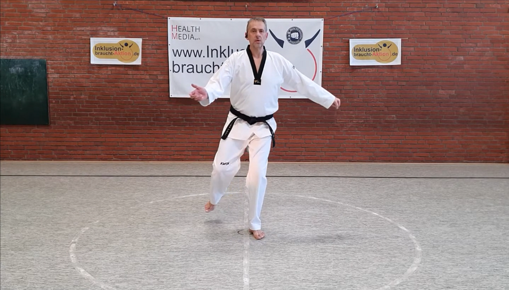 Seitwärtstritt im Taekwondo - Yeop Chagi
