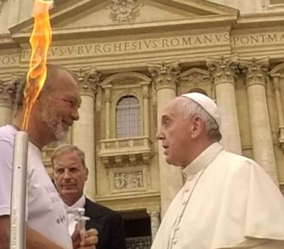 Karl Grandt Und Papst Franziskus I In Rom 01